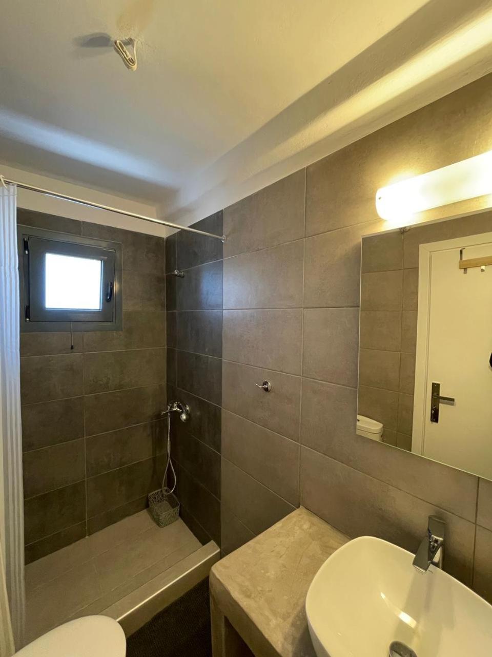 Melie Boutique Aparthotel Ellinika  Ngoại thất bức ảnh